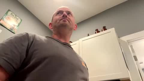 smokeymt420 online show from March 17, 5:21 am