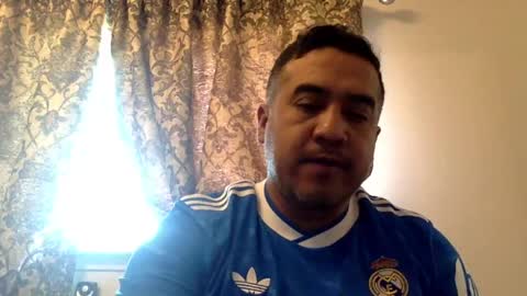 smoothstrik3r online show from October 3, 5:07 pm