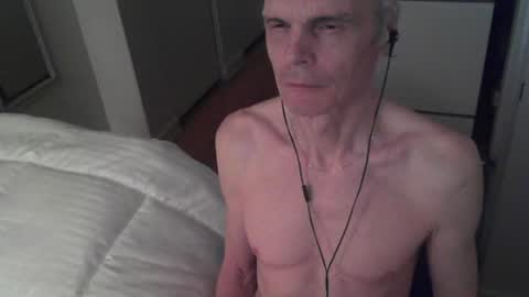 snoro111 online show from April 1, 1:07 am