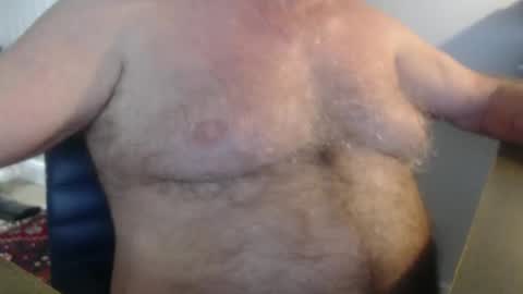 Snapshot of snudge432 chatting on September 17, 9:27 pm snudge432 online show from September 17, 9:27 pm