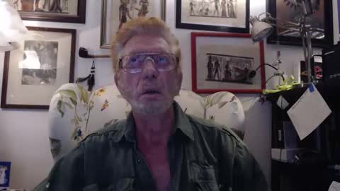 ImYourBitch online show from October 24, 7:10 am