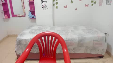 sombra_oscura online show from November 4, 12:22 am