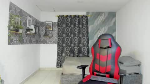 son_hades online show from April 6, 4:46 am