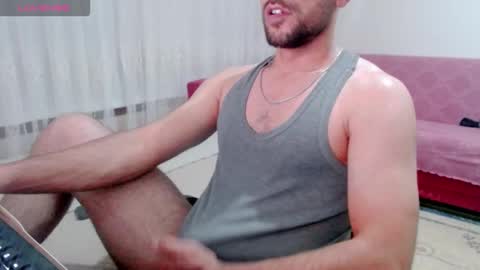 luis online show from October 2, 9:30 pm