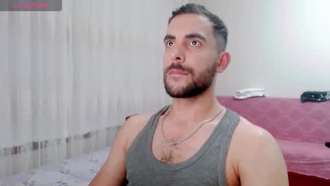 luis online show from November 30, 10:01 pm