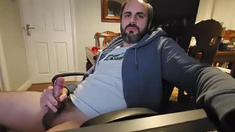 south_african_man_86 online show from March 3, 11:55 pm