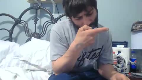 TrndSettrz online show from March 9, 11:35 pm