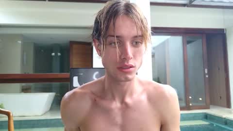 Sasha --  online show from March 2, 5:08 am