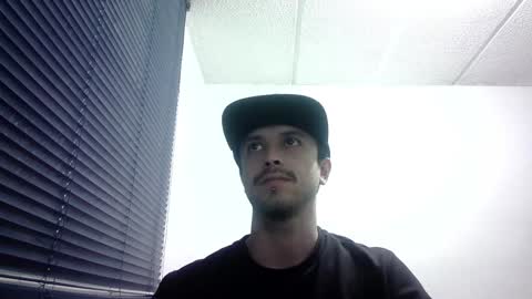 sperm_donor94 online show from December 14, 9:35 pm