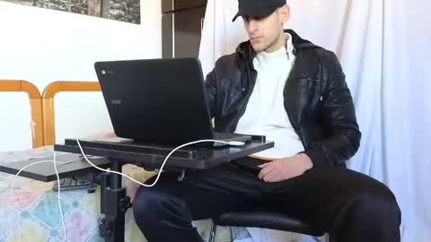 Marco. When Im offline you can view premium content in bio online show from February 6, 9:11 am