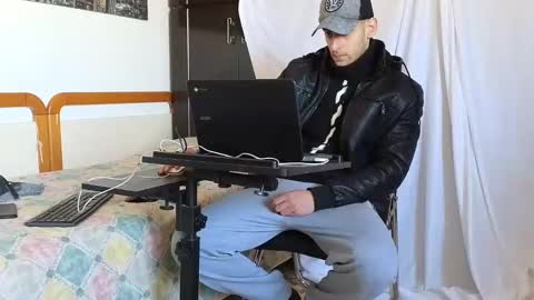 Marco. When Im offline you can view premium content in bio online show from February 13, 9:30 am