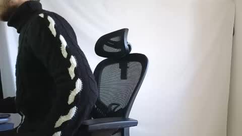 Marco. When Im offline you can view premium content in bio online show from March 27, 8:26 am