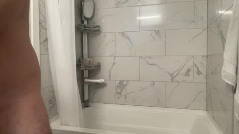 Snapshot of spookyfoxmulder chatting on October 6, 8:24 pm ALEX online show from October 6, 8:24 pm