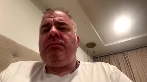 sprtsnut33 online show from December 1, 7:11 am