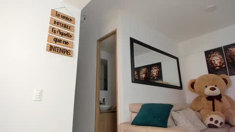 ANDR online show from December 15, 4:48 pm