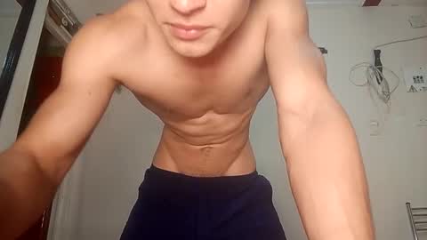 Snapshot of sradicto chatting on October 4, 2:55 pm Flacofitxx online show from October 4, 2:55 pm