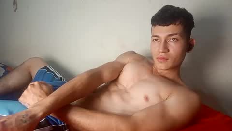 Snapshot of sradicto chatting on September 20, 3:06 am Flacofitxx online show from September 20, 3:06 am