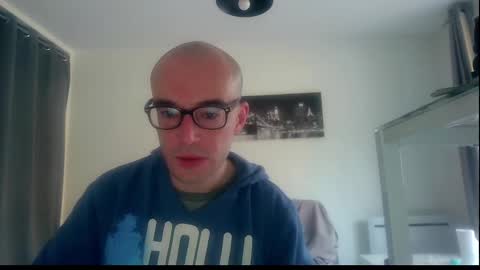 ssenzo online show from December 26, 8:39 am