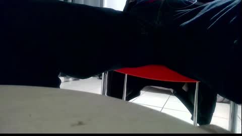 ssenzo online show from December 17, 6:53 pm