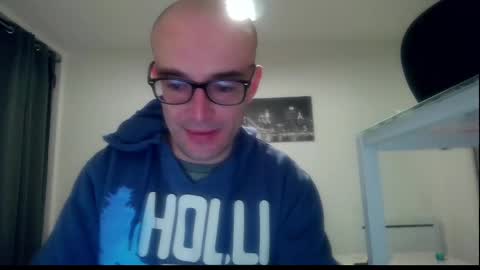 ssenzo online show from January 4, 6:40 pm