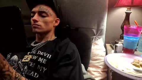 Straightupdownbad online show from January 6, 7:01 am