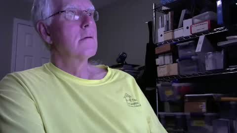 Snapshot of stasw20 chatting on October 14, 3:46 am stasw20 online show from October 14, 3:46 am