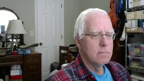 Snapshot of stasw20 chatting on December 8, 5:11 pm stasw20 online show from December 8, 5:11 pm