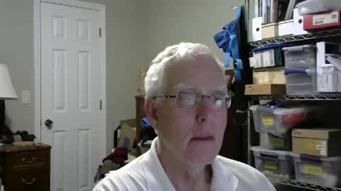 Snapshot of stasw20 chatting on October 4, 5:01 am stasw20 online show from October 4, 5:01 am