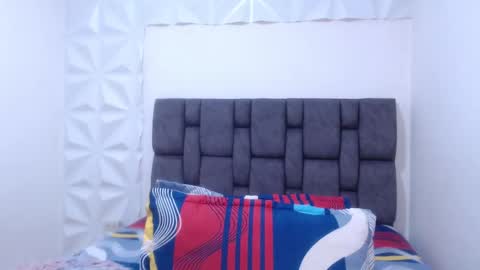 Julian and Andres online show from January 24, 12:31 am