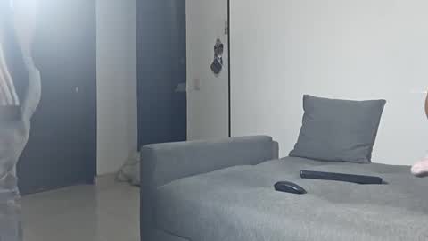 Katalleya and Steban online show from January 11, 2:30 am