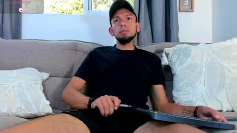 Steban online show from May 24, 12:33 pm