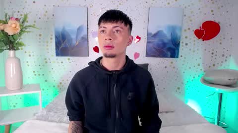 Steev online show from February 26, 3:19 am