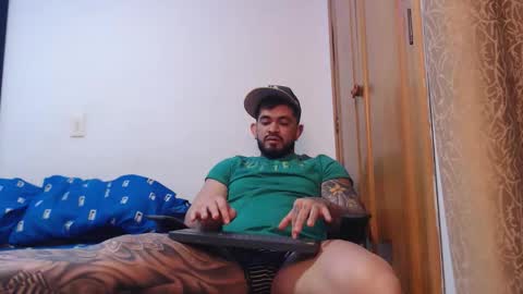 stefanodangelo01 online show from October 23, 12:25 am