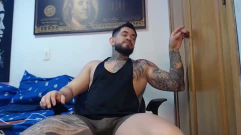 stefanodangelo01 online show from October 27, 4:48 am