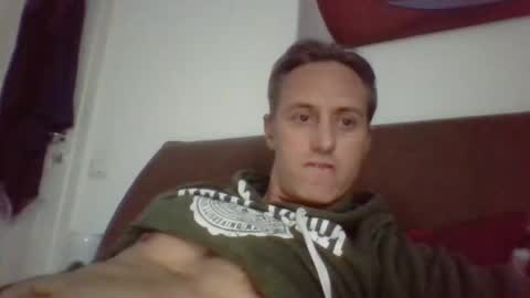 sten015 online show from December 5, 3:06 pm