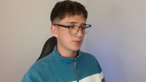 Stevan online show from March 15, 8:11 am