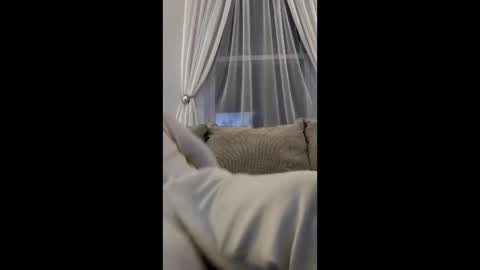 steve1978e online show from February 19, 1:02 am