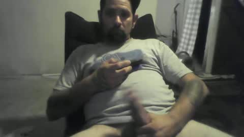 Snapshot of steveneg13 chatting on October 18, 9:25 am Steveneg13 online show from October 18, 9:25 am