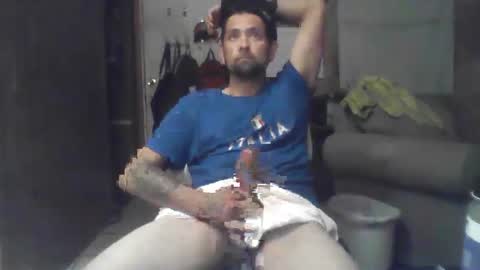 Snapshot of steveneg13 chatting on February 27, 10:59 am Steveneg13 online show from February 27, 10:59 am