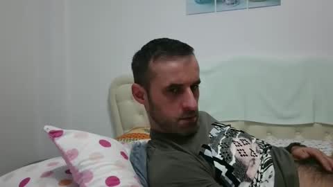 stevenpit online show from January 12, 9:08 am