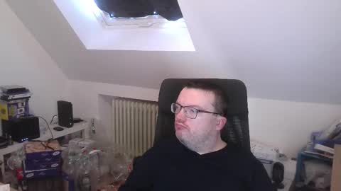 Oliver online show from March 9, 6:29 am