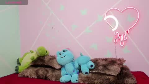 Bryan  Stiven online show from February 27, 11:15 pm