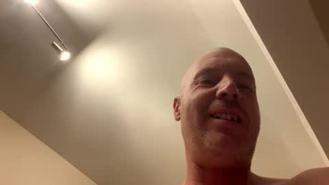 Stoodley22 online show from October 14, 2:35 pm