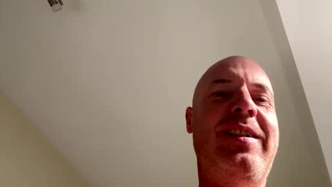 Stoodley22 online show from October 19, 9:45 am