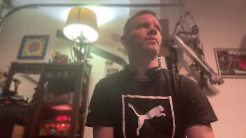 Str8 online show from February 13, 10:34 am