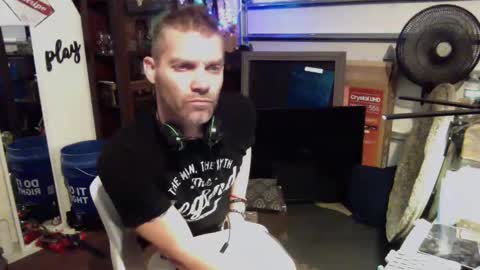 Str8 online show from January 5, 3:23 pm