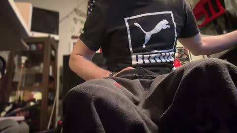 Str8 online show from March 4, 11:32 pm