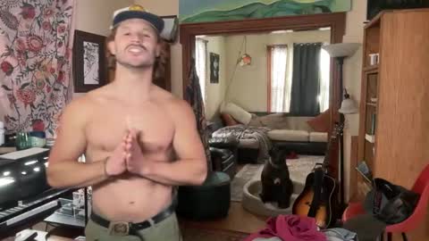 Cowboy Zuhly online show from December 1, 6:11 pm