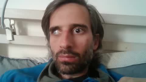 stroke1 online show from March 29, 6:57 am