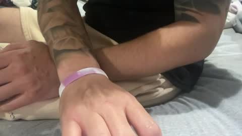 stroking33again online show from August 3, 6:47 pm